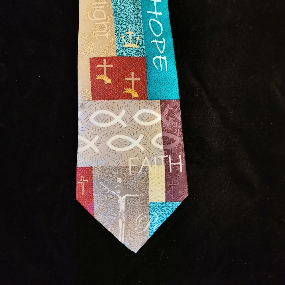 DIVINITY FAITH INSPIRED TIE